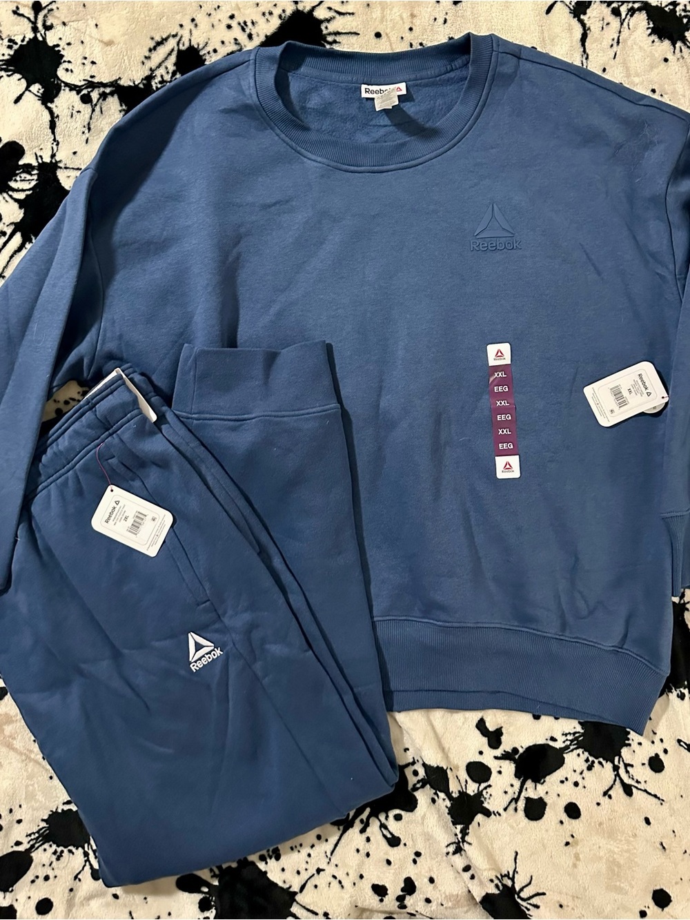 Reebok Slate Blue Crewneck Sweatshirt and Jogger Set